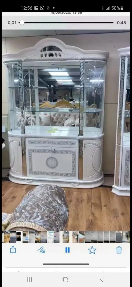 Italian furniture - Image 1