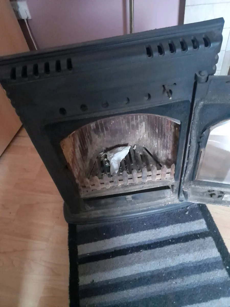 Stove - Image 2