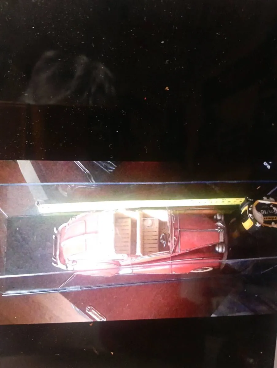 VINTAGE 1947 RECOR RED TINPLATE OPEN-TOP CAR - Image 1