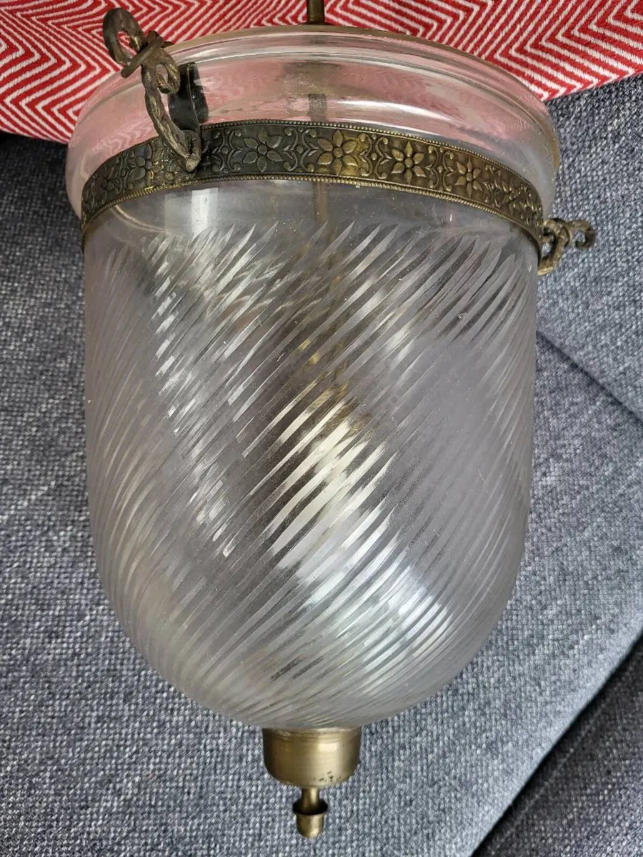 Light shade - Image 1