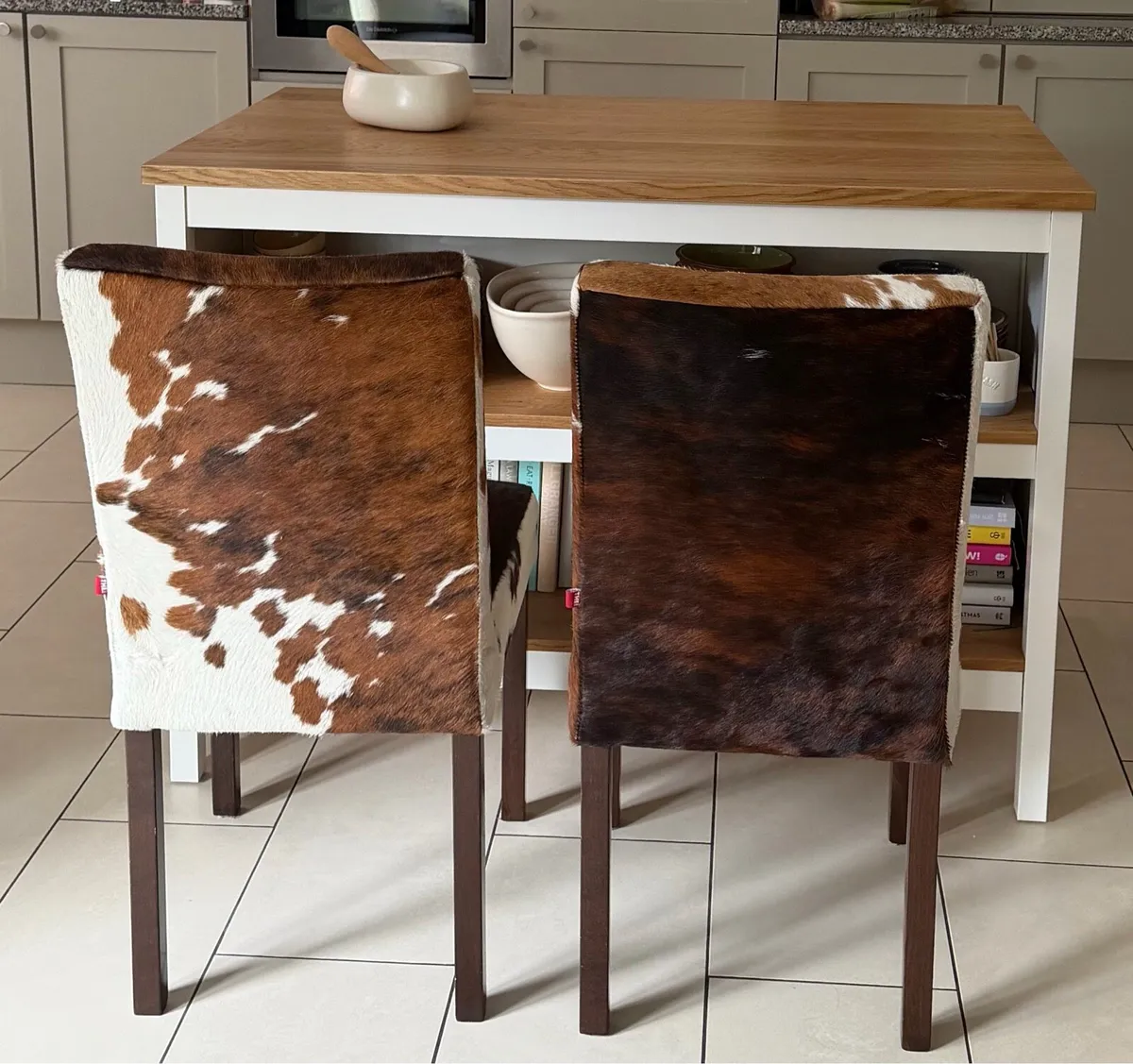 Two dining chairs /accent chairs - Image 2