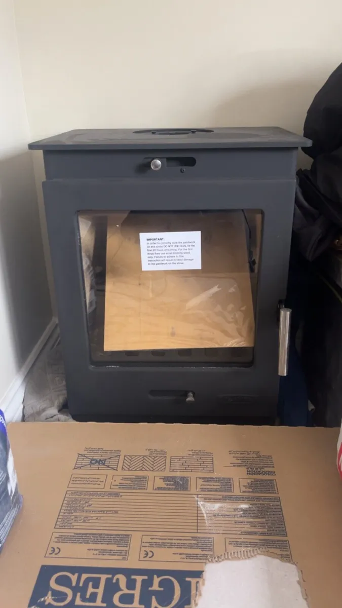 Flavel stove - Image 1
