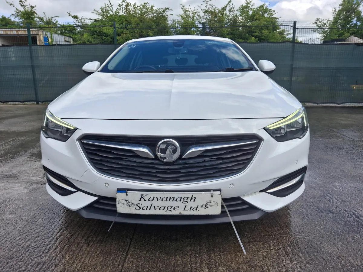 172 Opel Insignia  Diesel Drive Home - Image 2