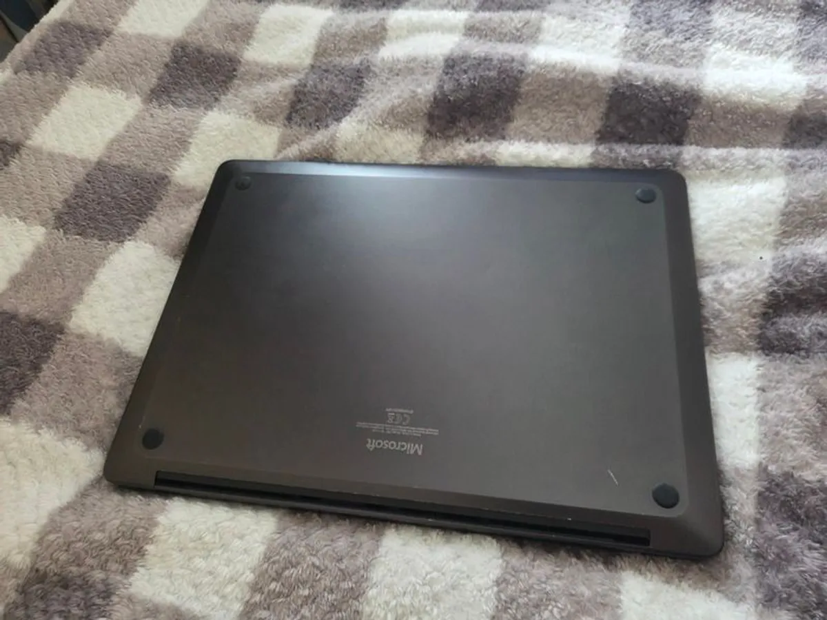 surface laptop 7 (intel) - Image 4