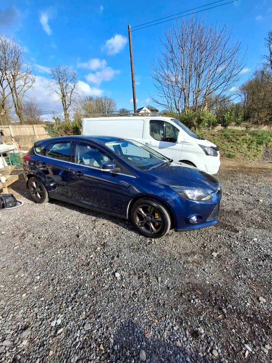 Car - Image 2