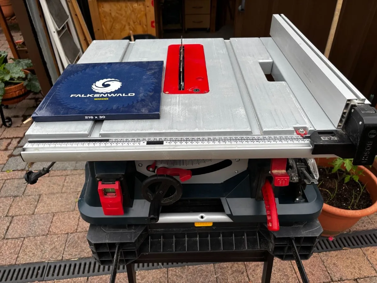 Bosch Professional table saw GTS 635-216 - Image 1