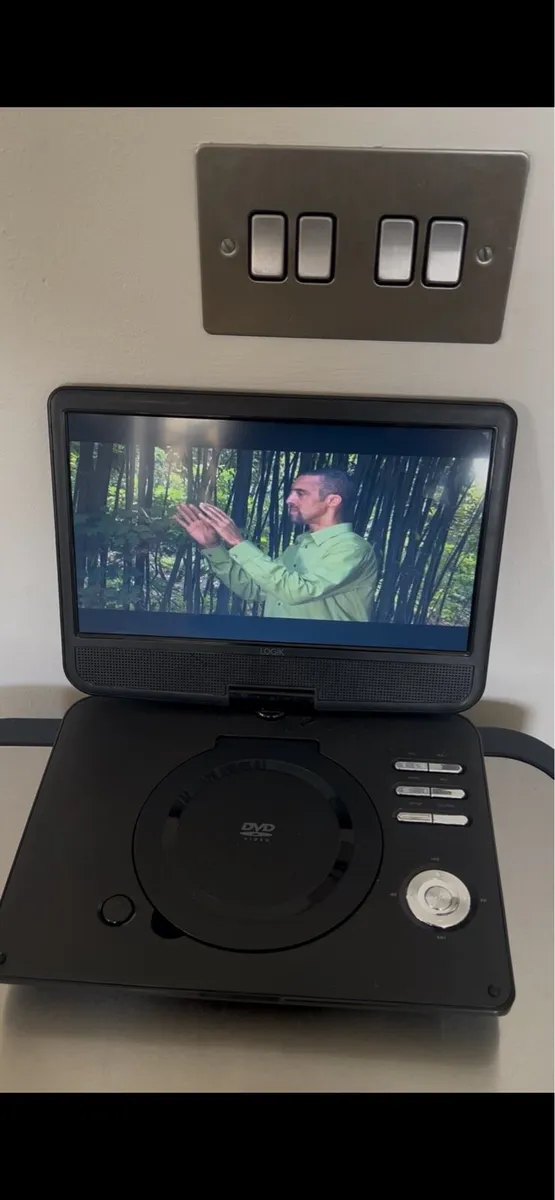 DVD player for car - Image 3