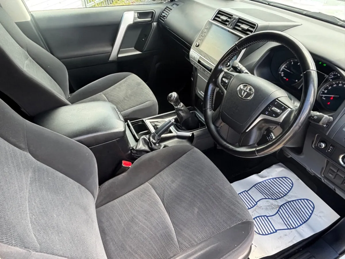 Toyota Land Cruiser LAND CRU CRUISER LWB C COMMERC - Image 3