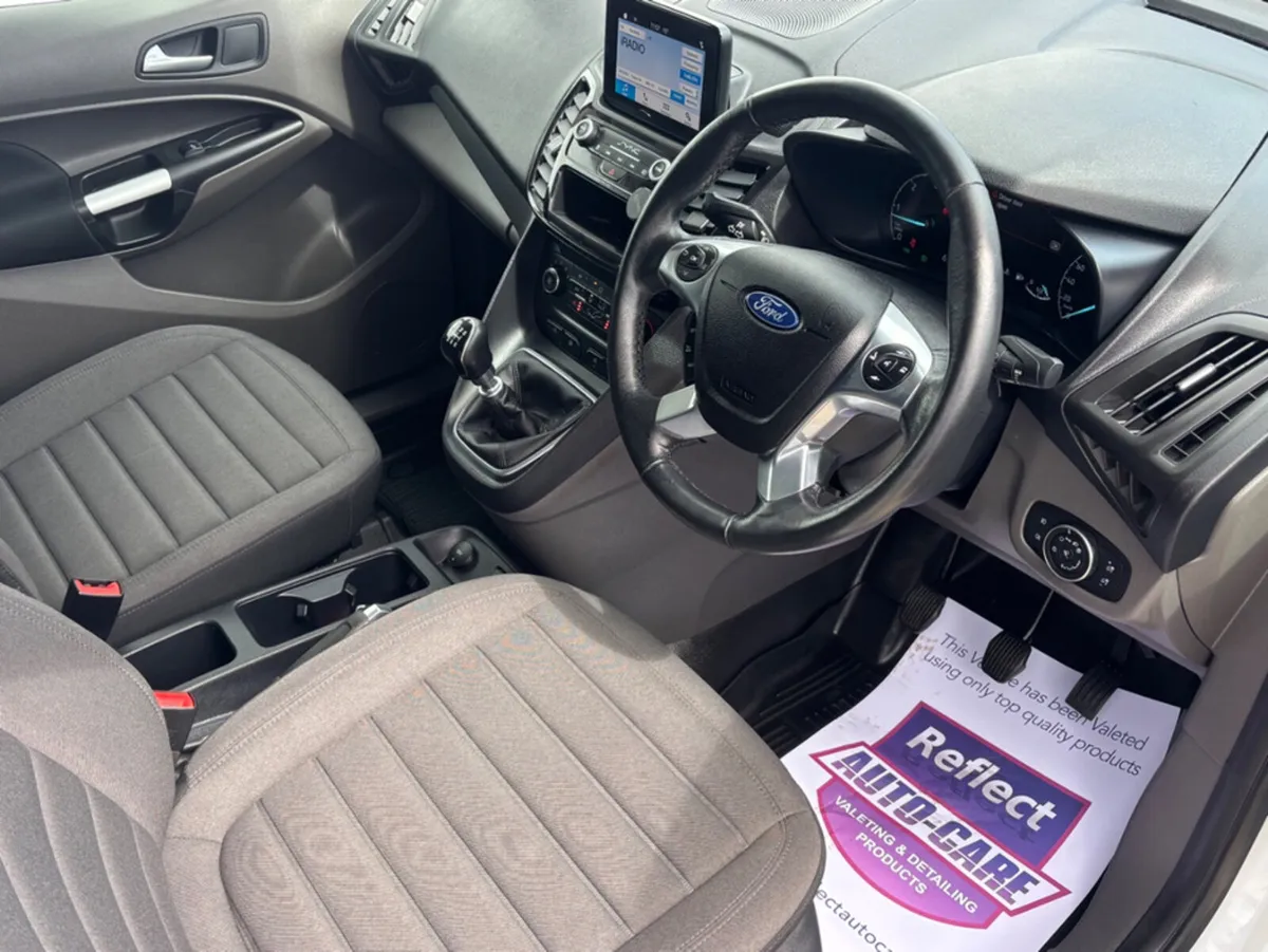 Ford Transit Connect LIMITED EDITION SWB 1.5 12 12 - Image 2