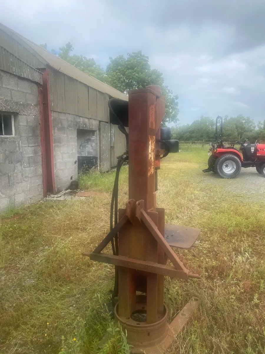 Log splitter - Image 3
