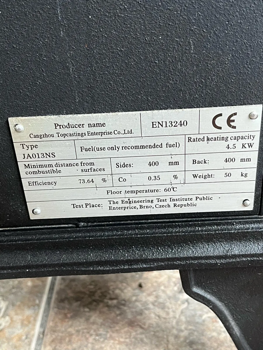 4.5kw solid fuel stove with harth - Image 4