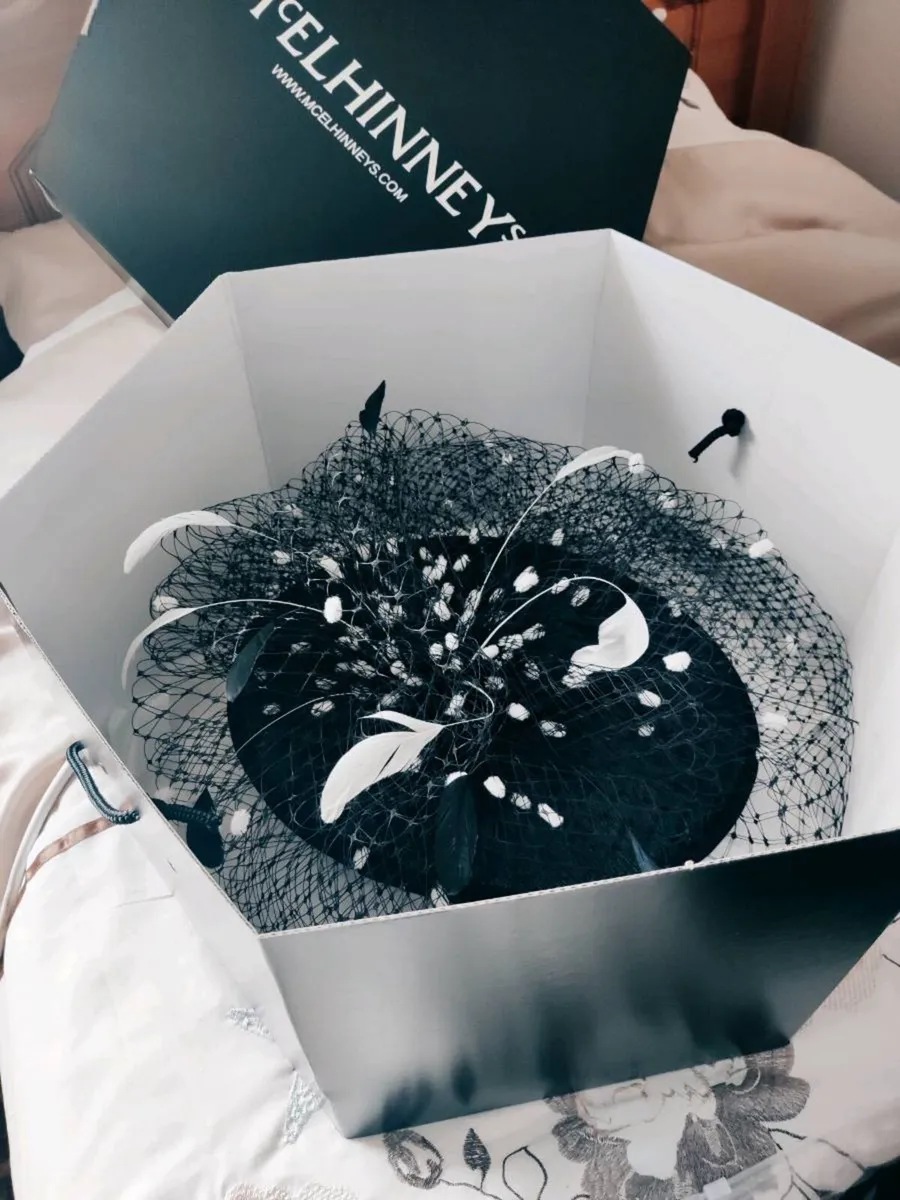 Ladies hat - Image 3