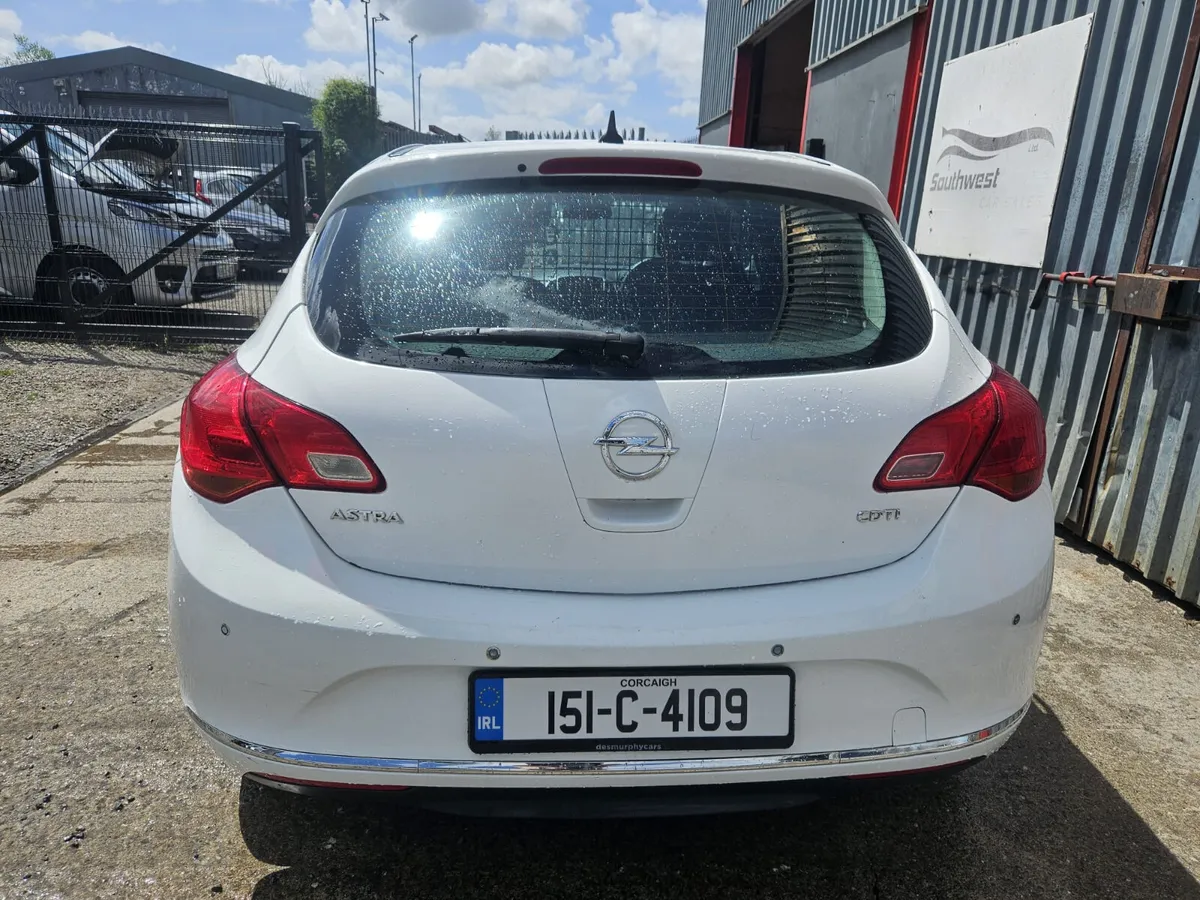 2015 Opel Astra - Image 4
