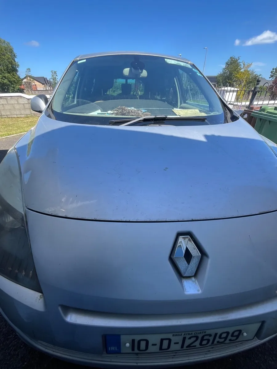 Renault Grand Scenic 2010 - Image 1