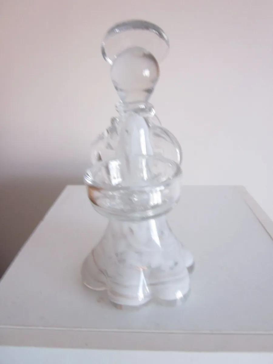 New Cashel Living Glass Angel Tealight Holder - Image 3