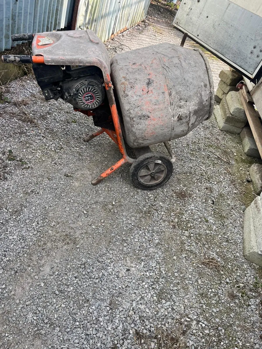 Petrol mixer - Image 1