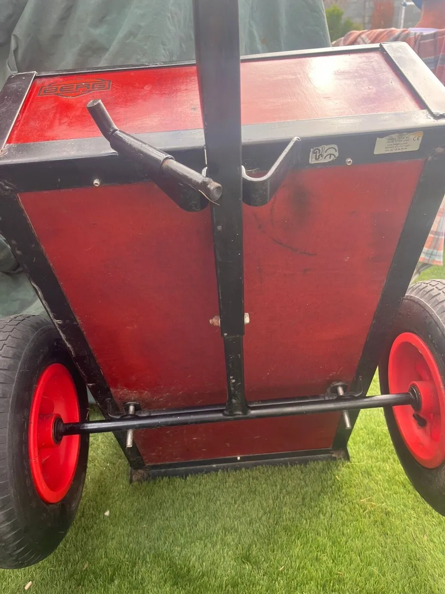 Berg go kart trailer - Image 3