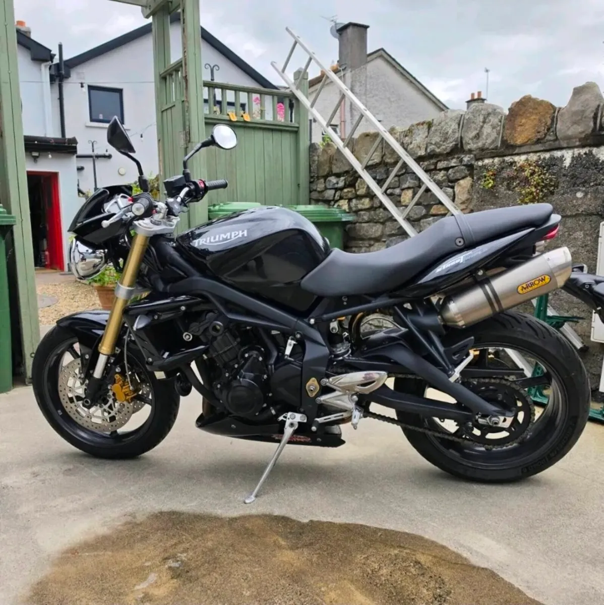 Triumph speed Triple 675 - Image 1