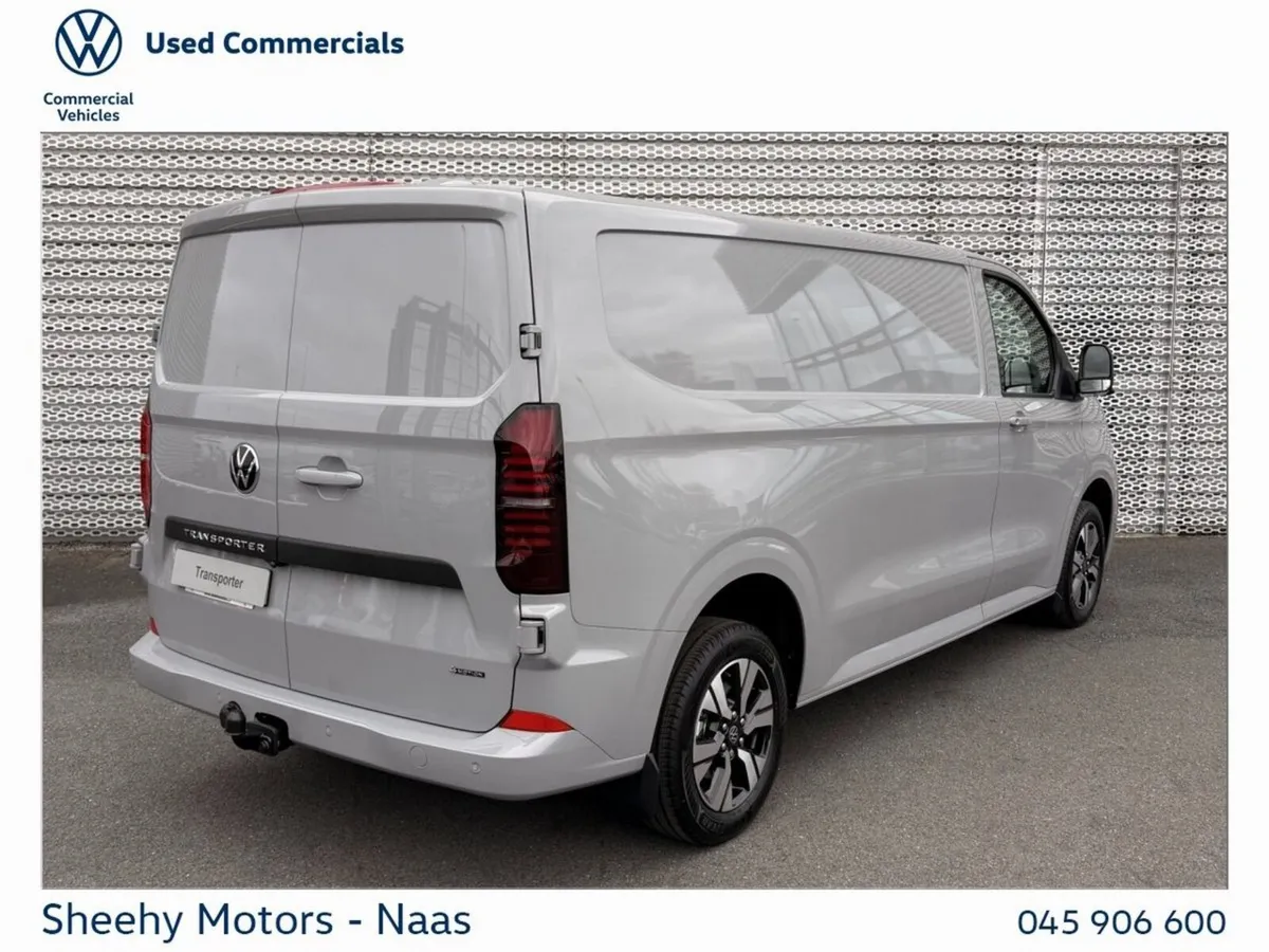 Volkswagen Transporter 4-MOTION HIGHLINE LWB30 170 - Image 3