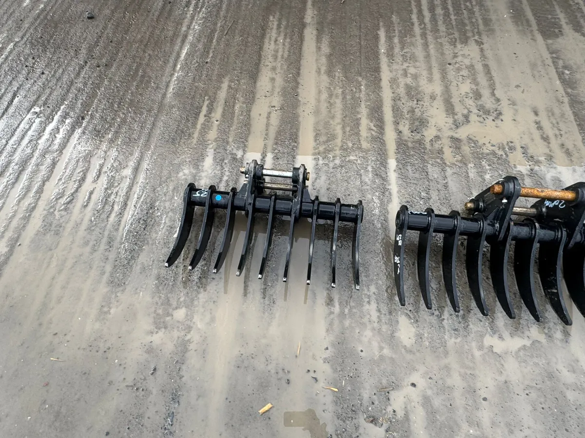 Haner 22" Lawn Rake Attachment (To Suit Excavator) - Image 1