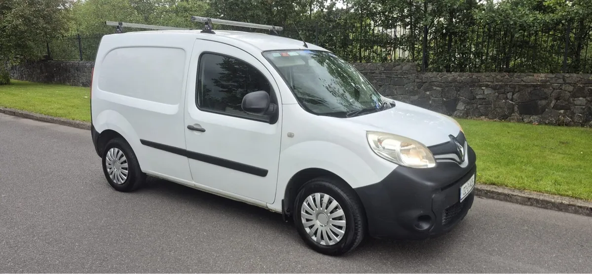 13 Renault Kangoo NEW DOE low mileage - Image 1
