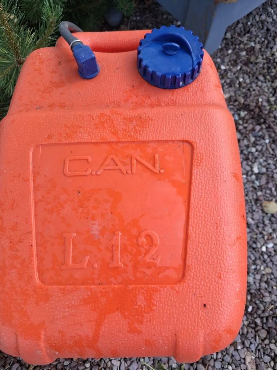12L outboard fuel tank - Image 1