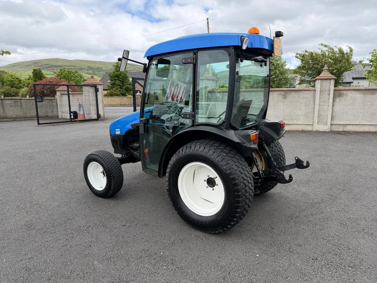New Holland TC45 4x4 - Image 4