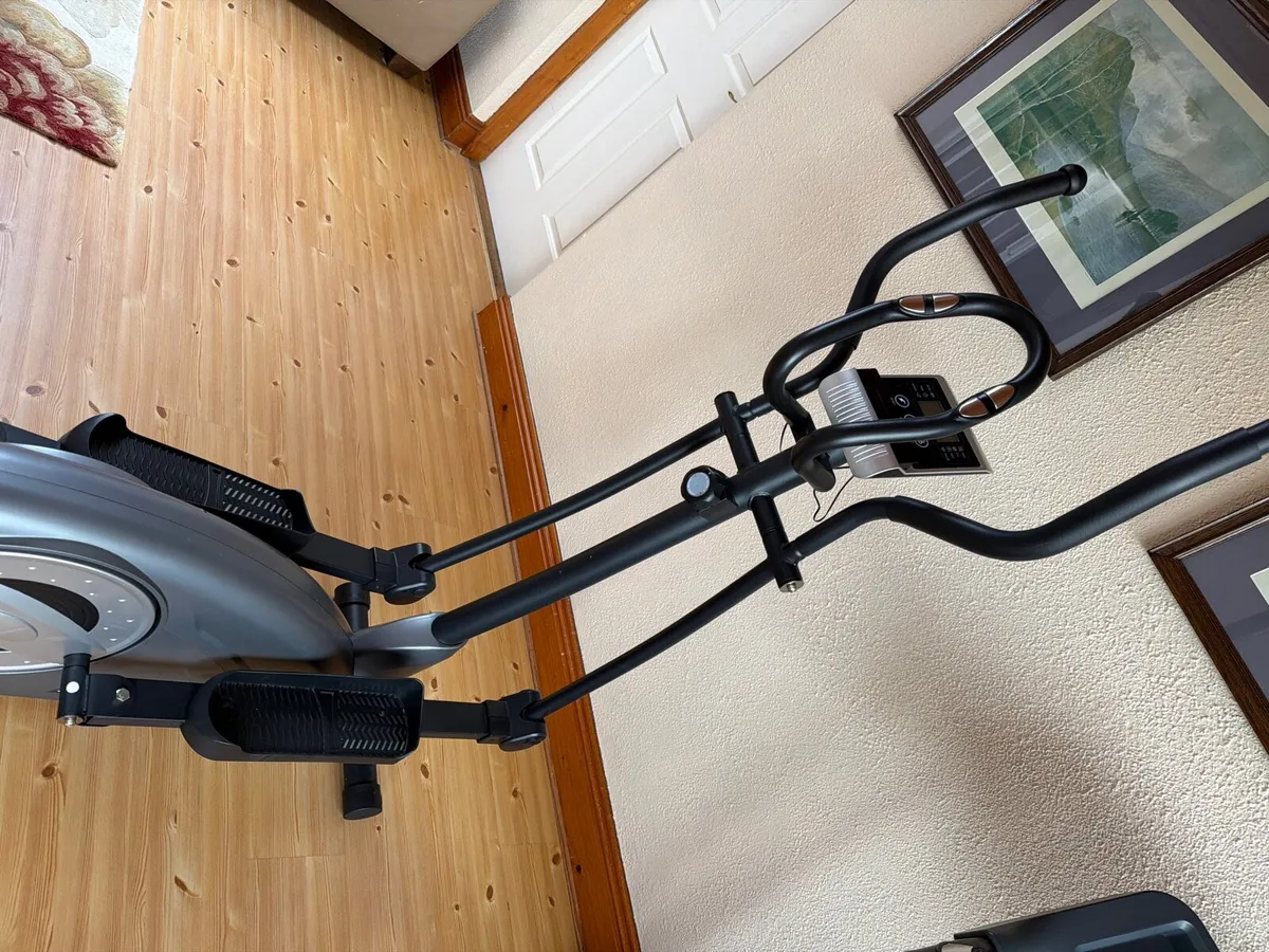 Air walker exercise machine - Image 2