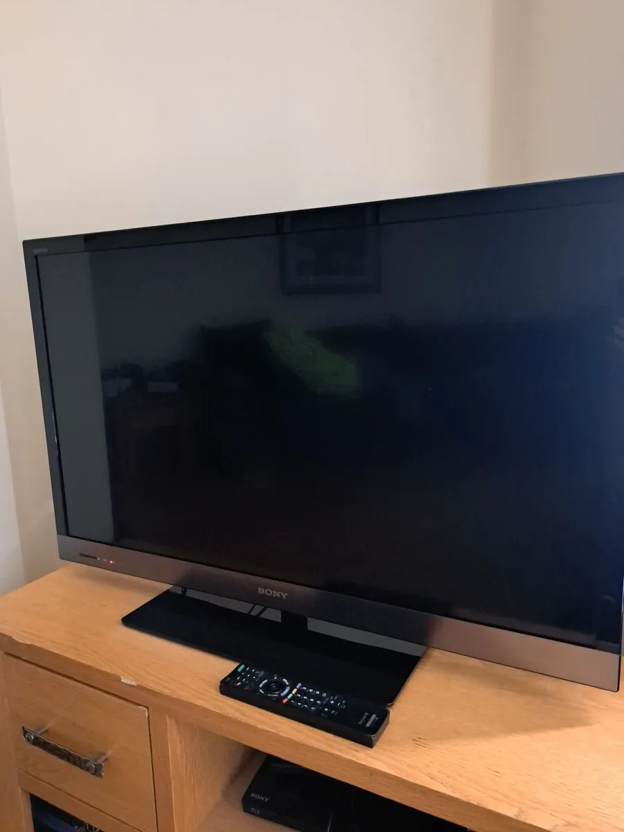 Sony tv - Image 2