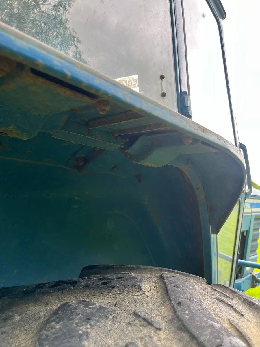Ford 6700 - Image 4