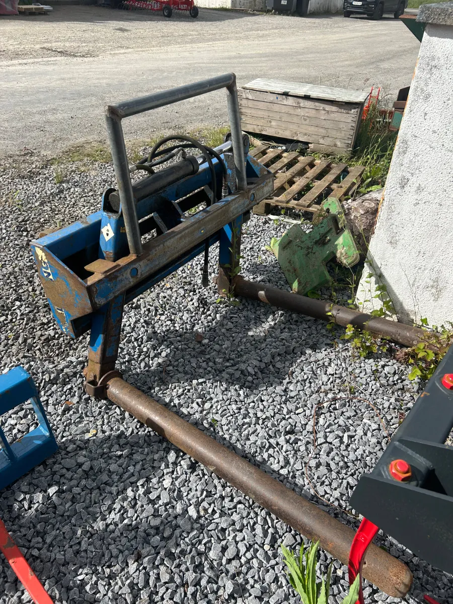Fleming Hyd bale stacker - Image 1