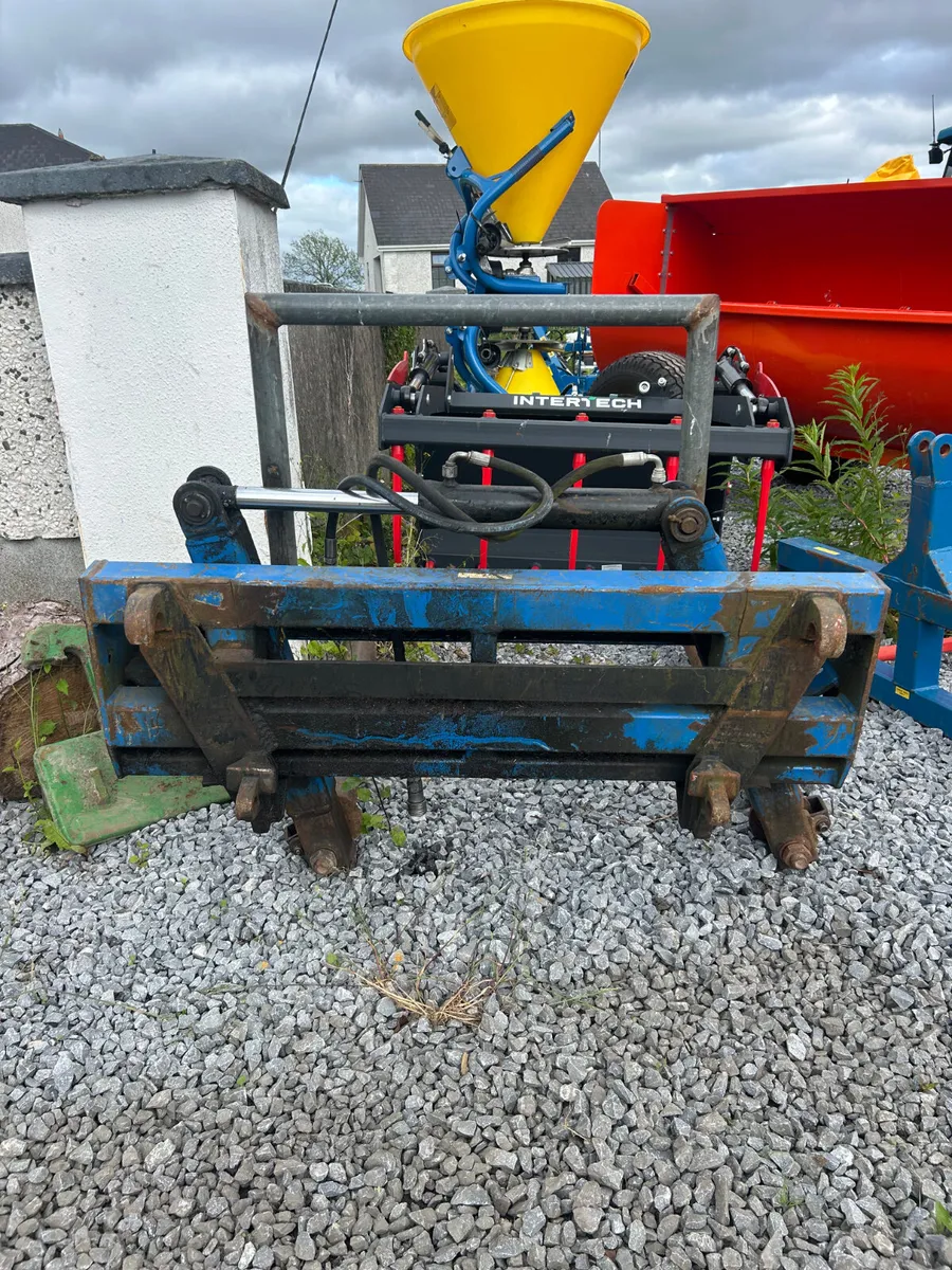 Fleming Hyd bale stacker - Image 4