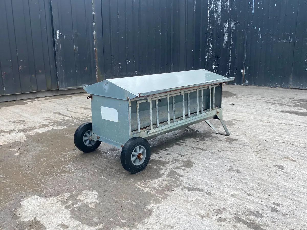 Lamb Creep Feeder - Image 1