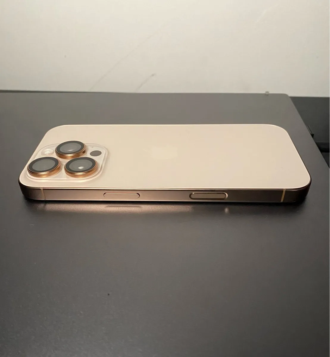 iPhone 16 Pro - Excellent Condition - Image 3