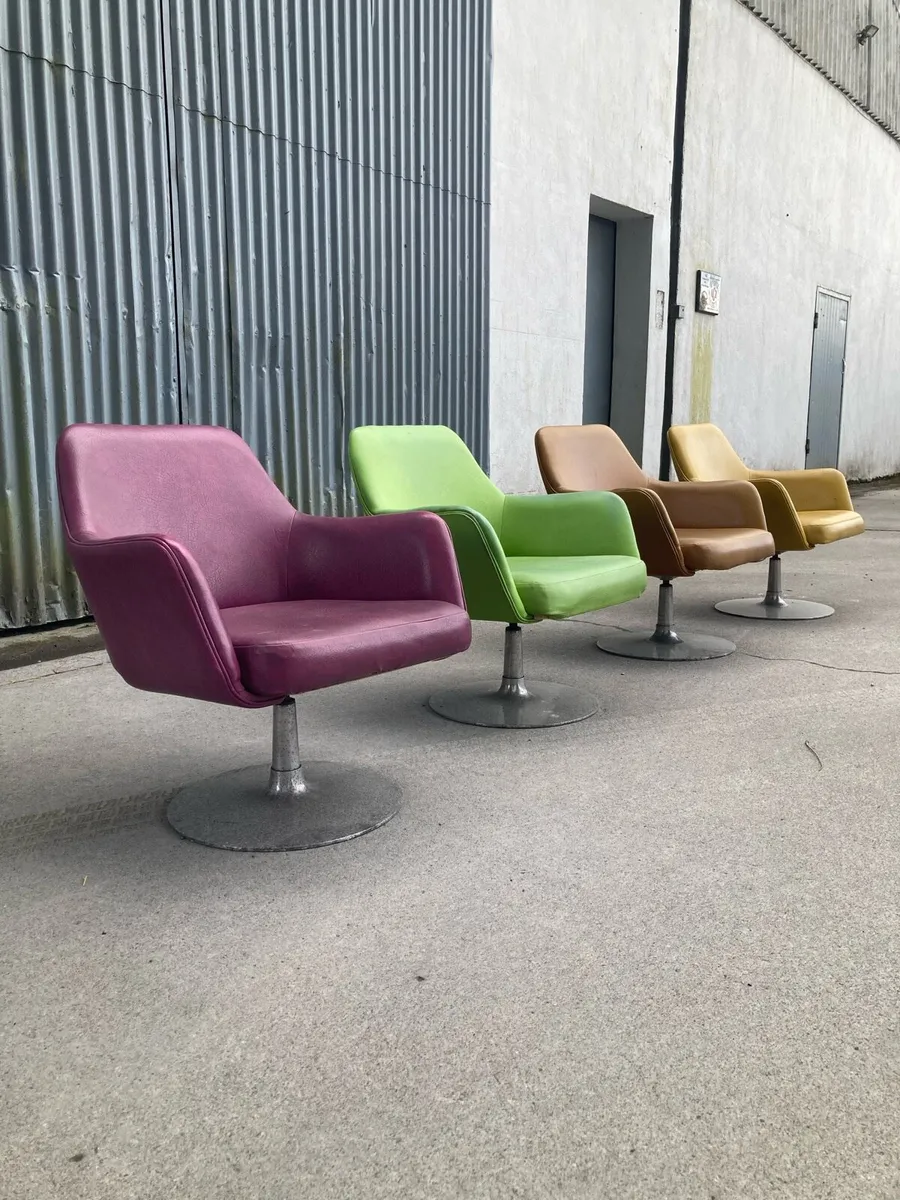 Spaceage Chairs - Warehouse Open Sat 13th May - Image 3
