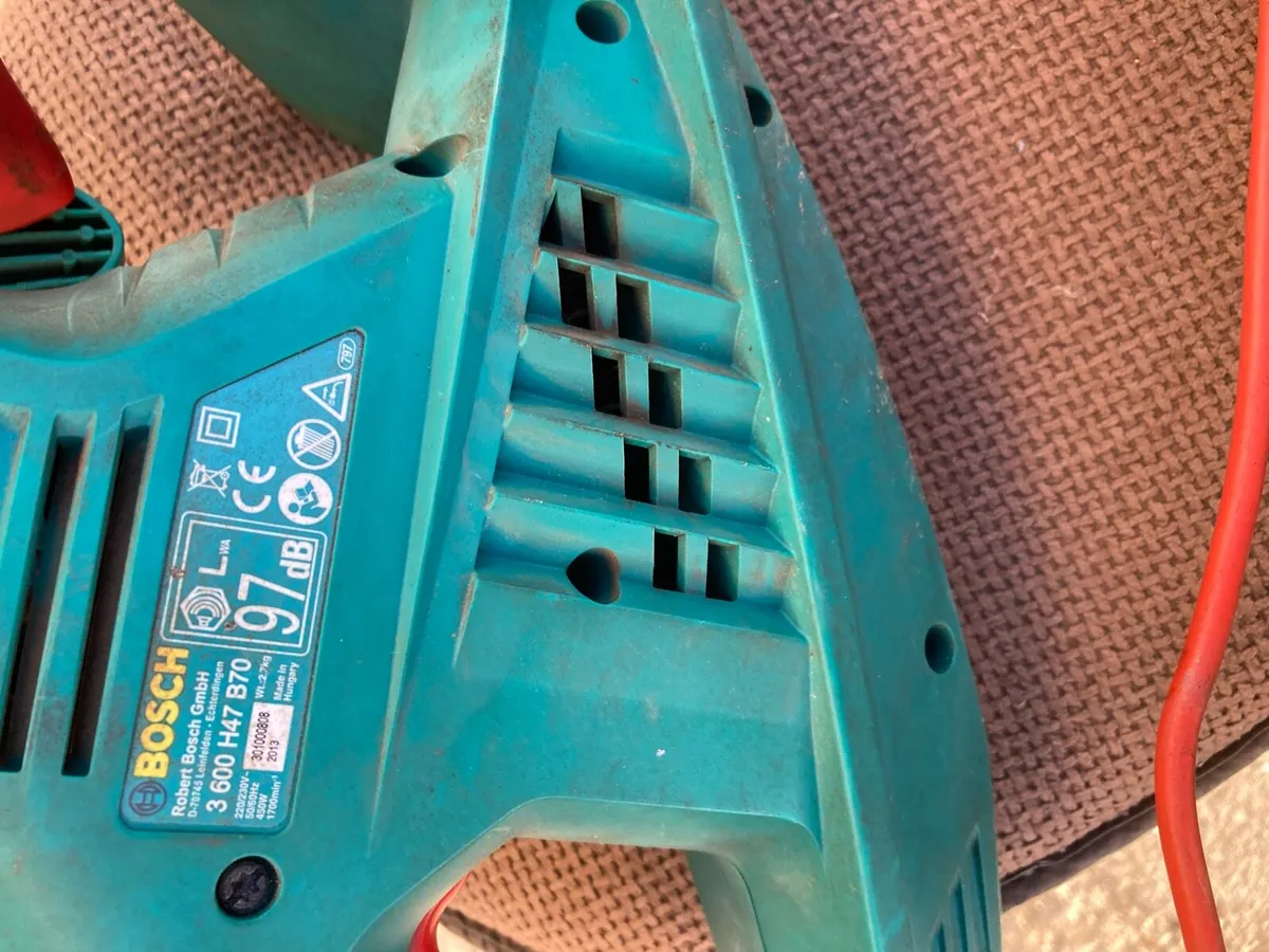 Hedge strimmer - Image 3