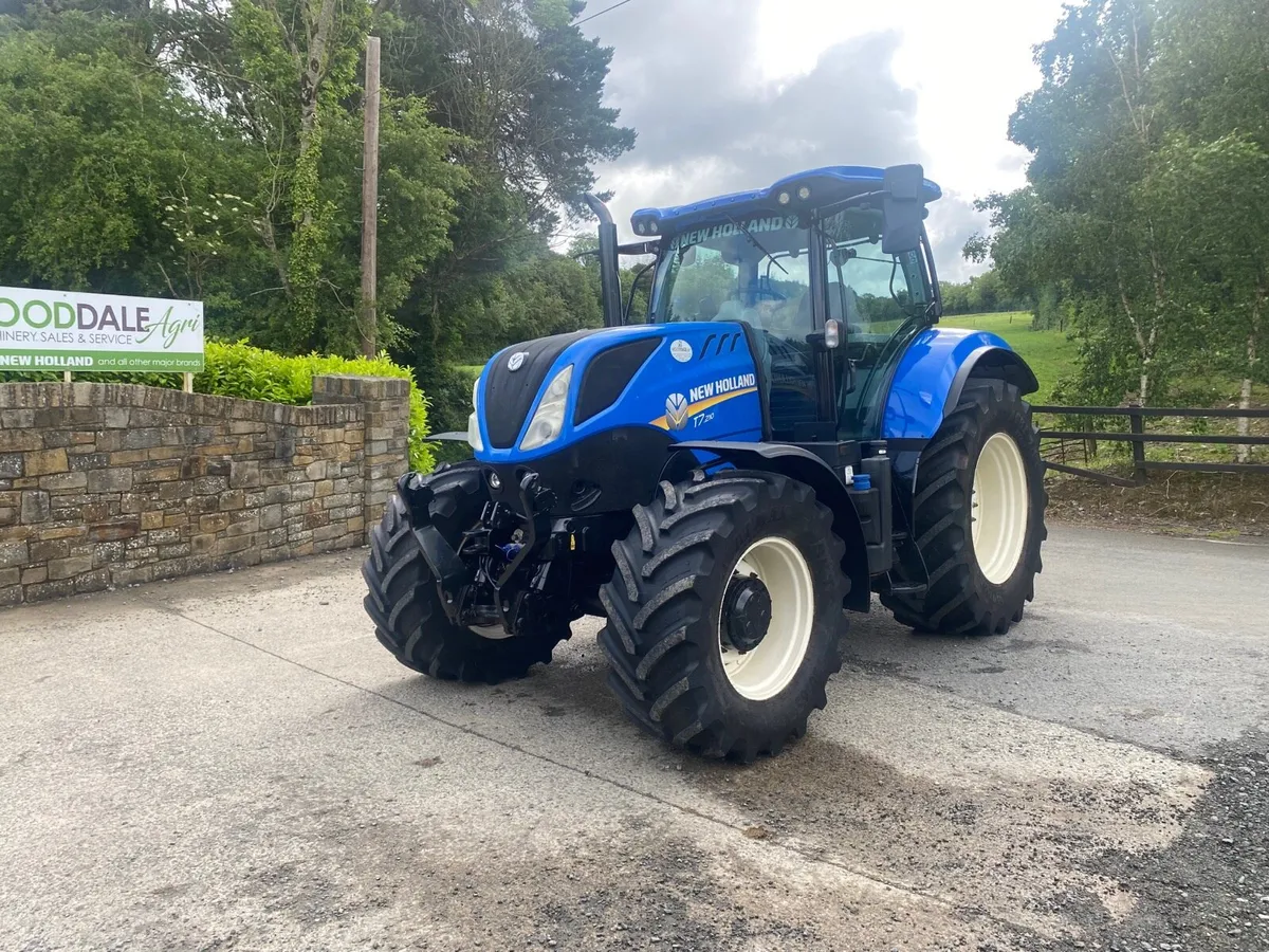 New Holland T7.210 - Image 2