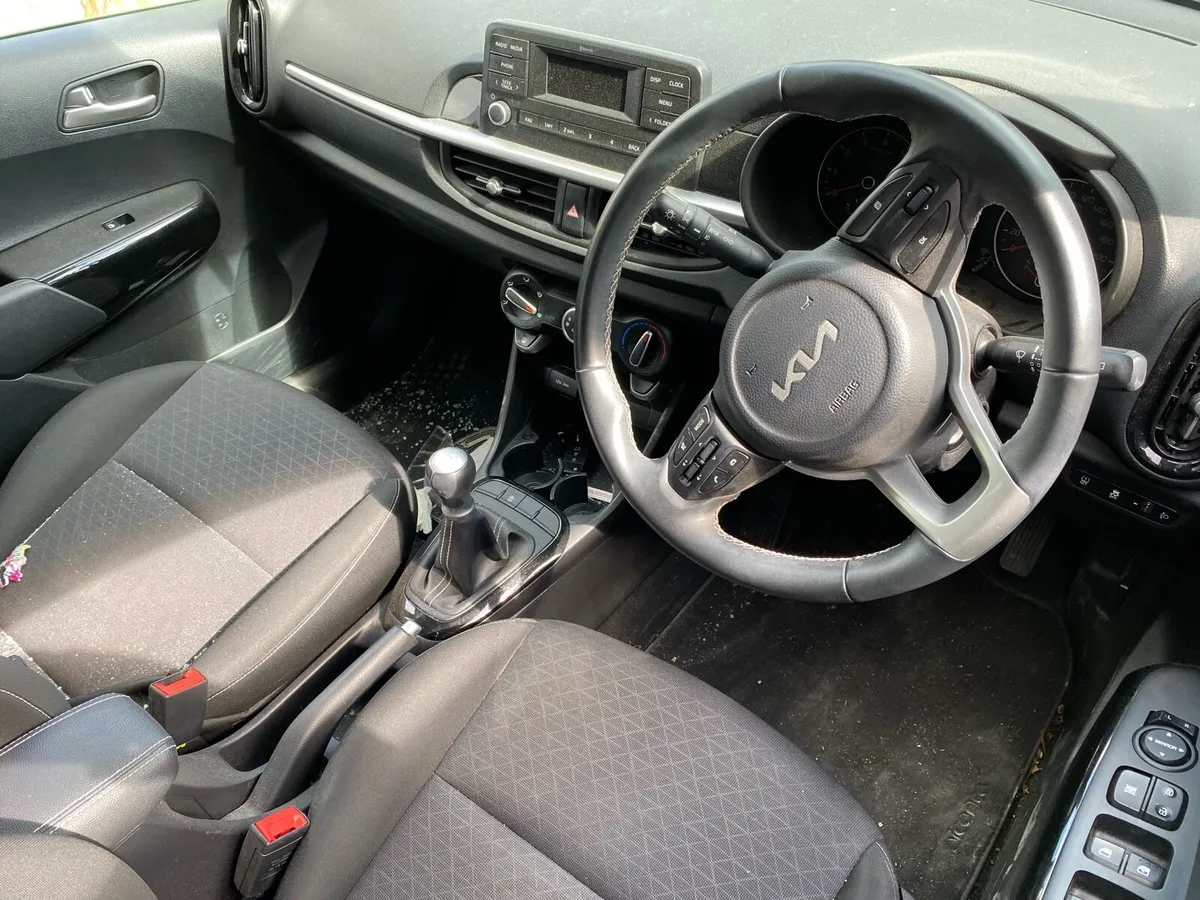 Kia picanto 2023 1.0 petrol - Image 4