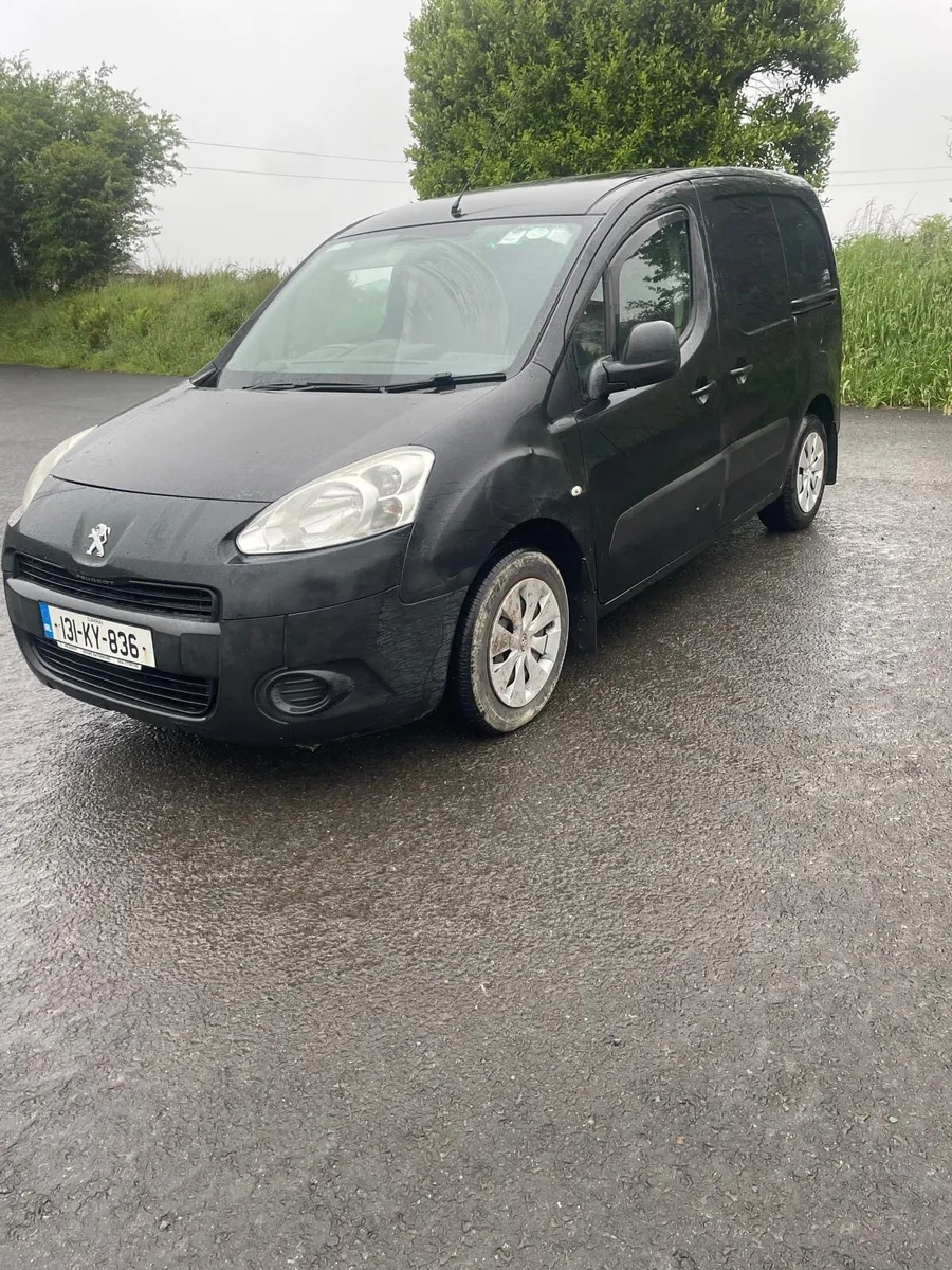 Peugeot partner tax+cvrt 03/27 - Image 2