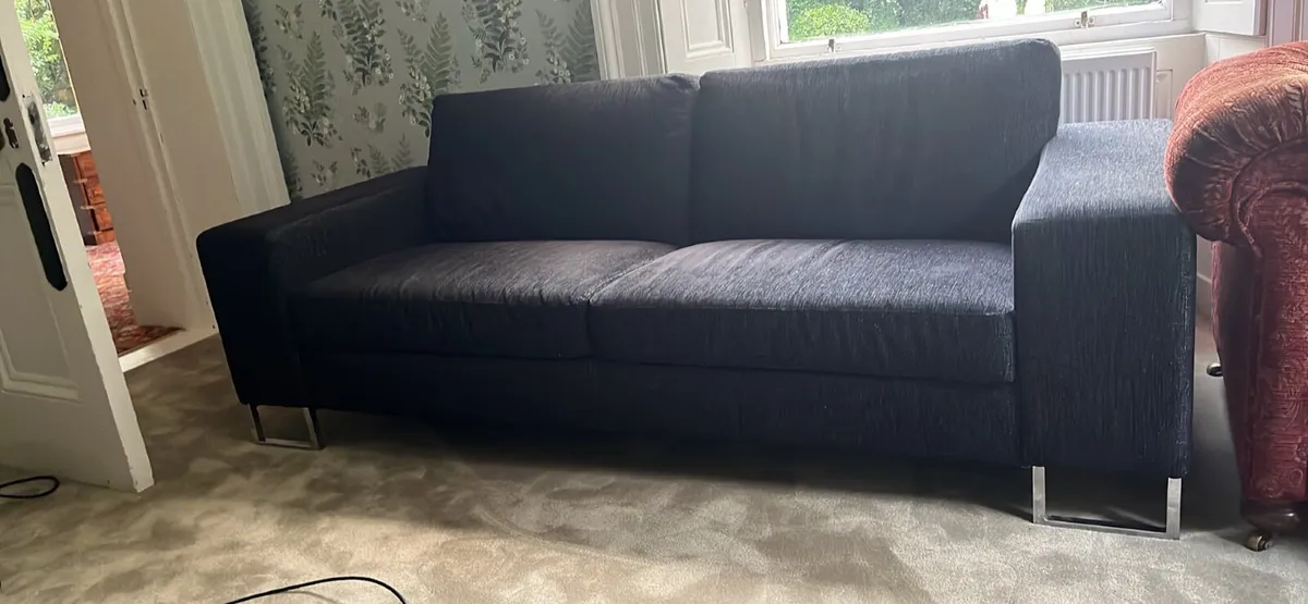 Couch - Image 1