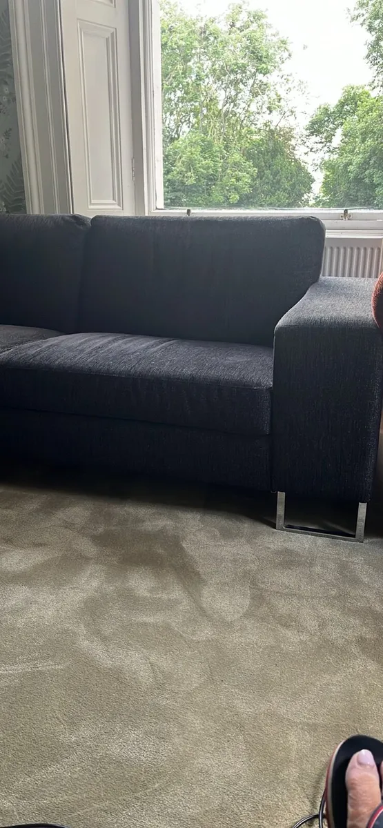 Couch - Image 2