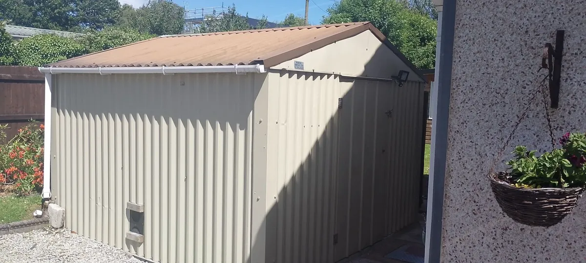 Haven Steel shed - Image 2