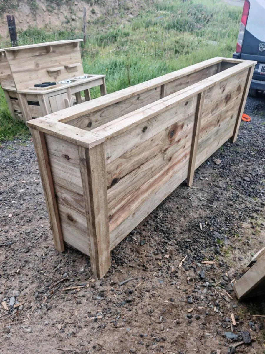 Garden planters - Image 4