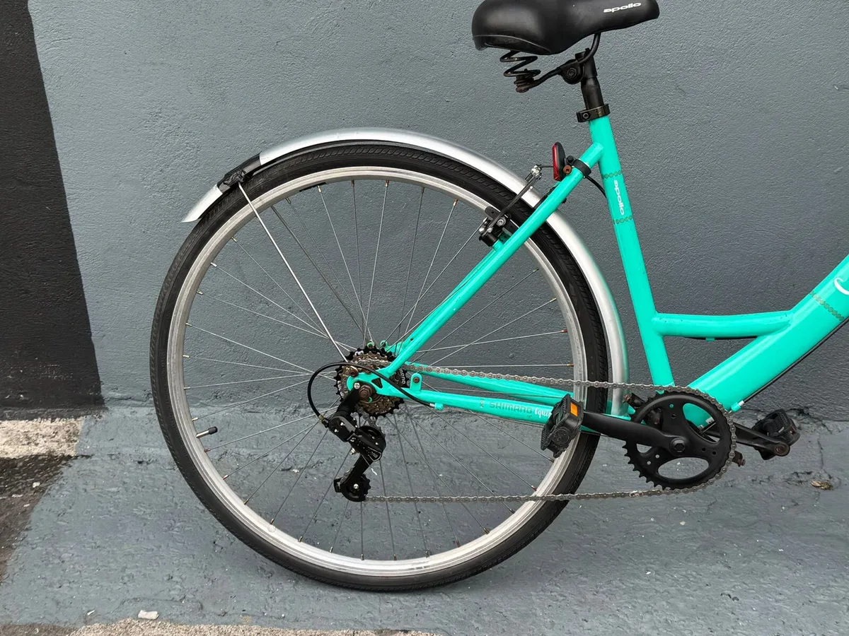 Apollo Cafe Ladies City Bike - Image 2