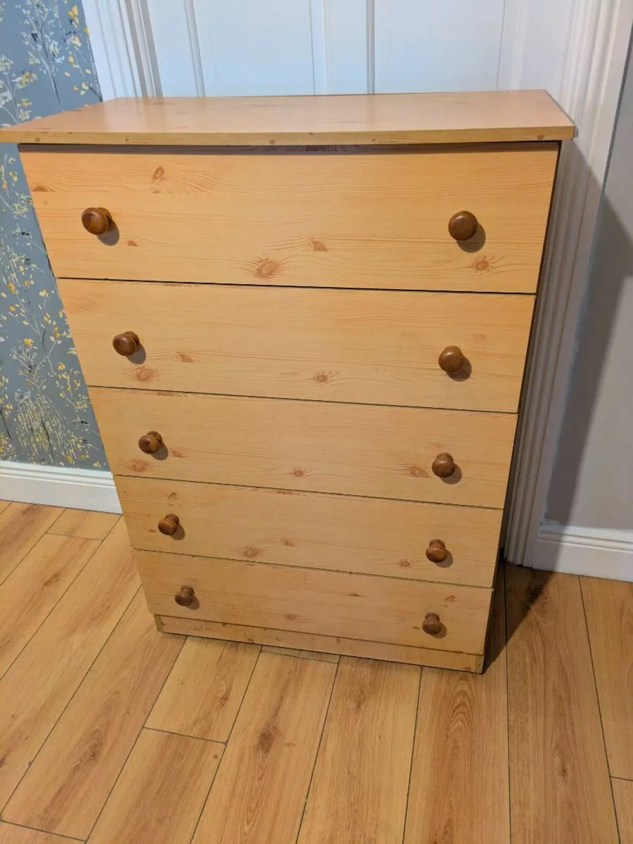 Chest of drawers - Image 2