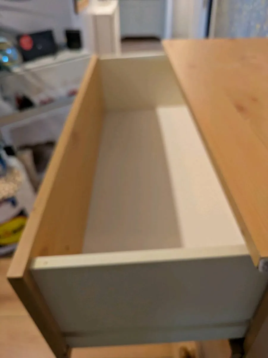 Chest of drawers - Image 3