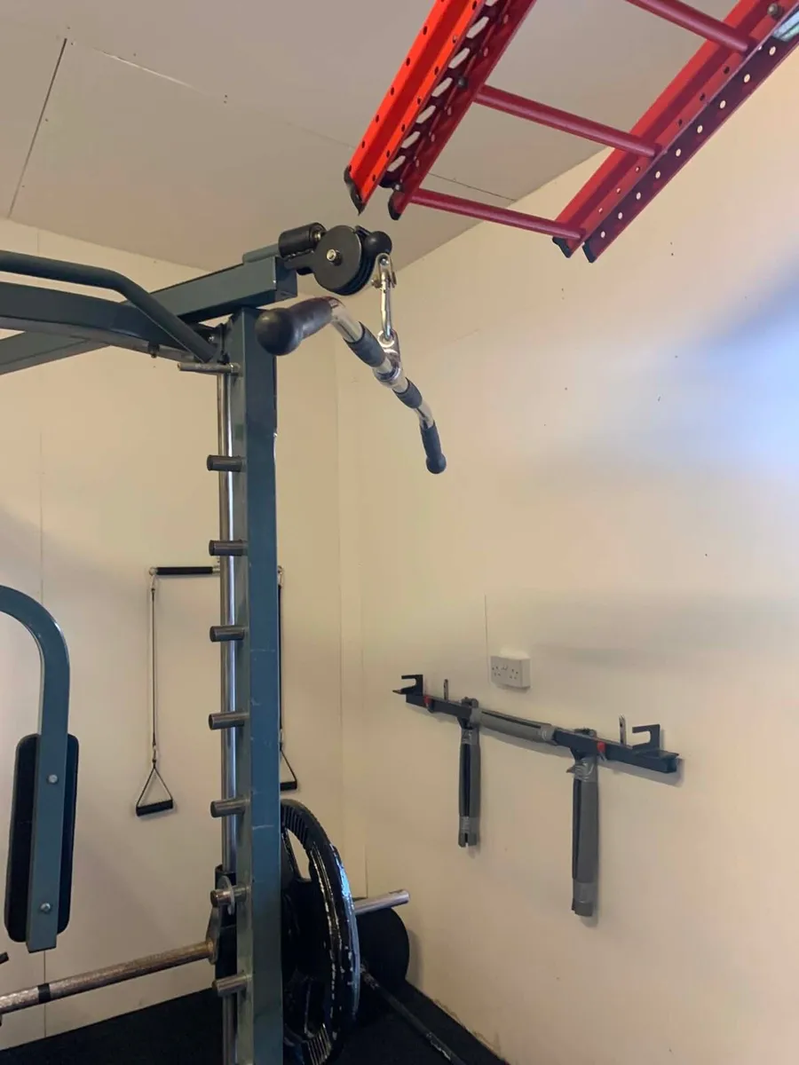 Gym equipment - Image 3