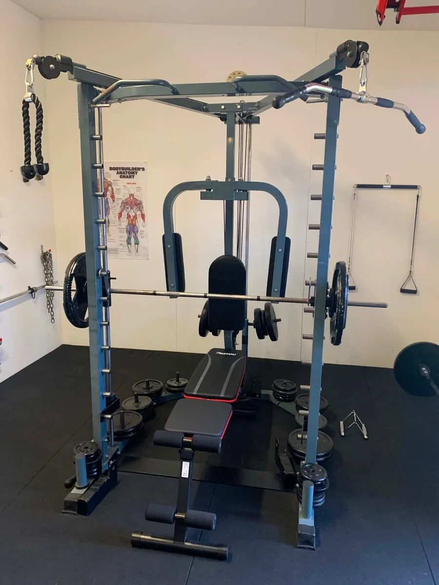 Gym equipment - Image 1