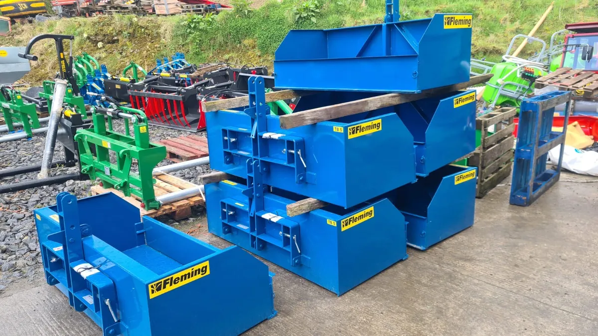 New 5ft Transport Boxes in Stock!! - Image 1