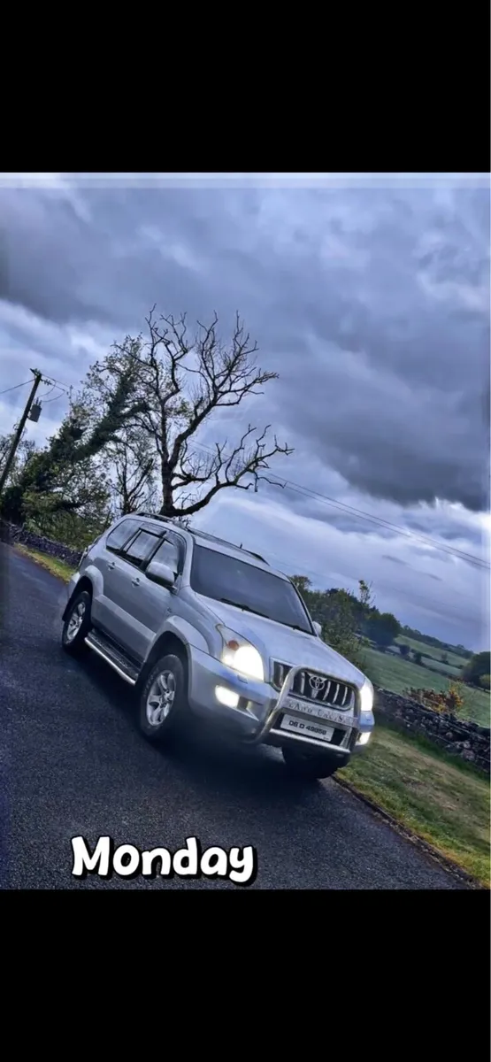 2006 Toyota Land Cruiser - Image 1